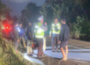 Polres Bangka Barat Tanggap Tangani Laka Lantas Dua Sepeda Motor di Tikungan Pantai Baru