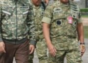 Menteri Pertahanan Republik Indonesia Disambut Langsung Pangdam XIX Tuanku Tambusai di Lanud Roesmin Nurjadin