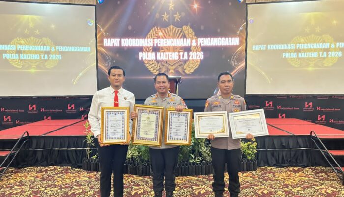 Polres Barito Timur Raih Tiga Penghargaan Predikat Terbaik di Tingkat Polres